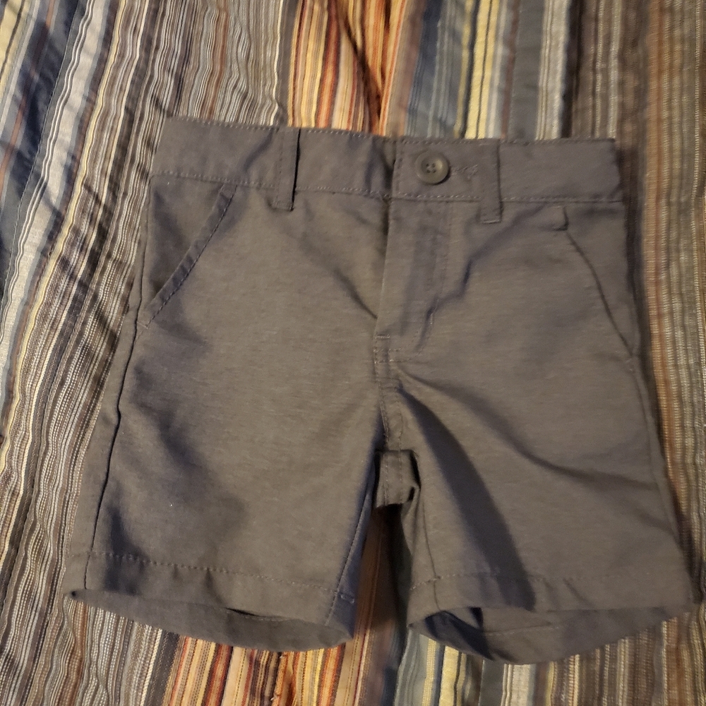 Cat & Jack shorts
